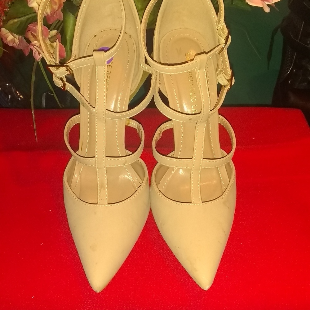 Shoes - Picture 3 of 3
